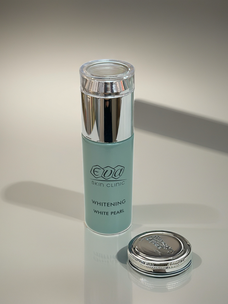 EVA Skin Clinic Whitening White Pearl Day Cream SPF 15
كريم تفتيح نهاري وايت بيرل من إيفا
50ml