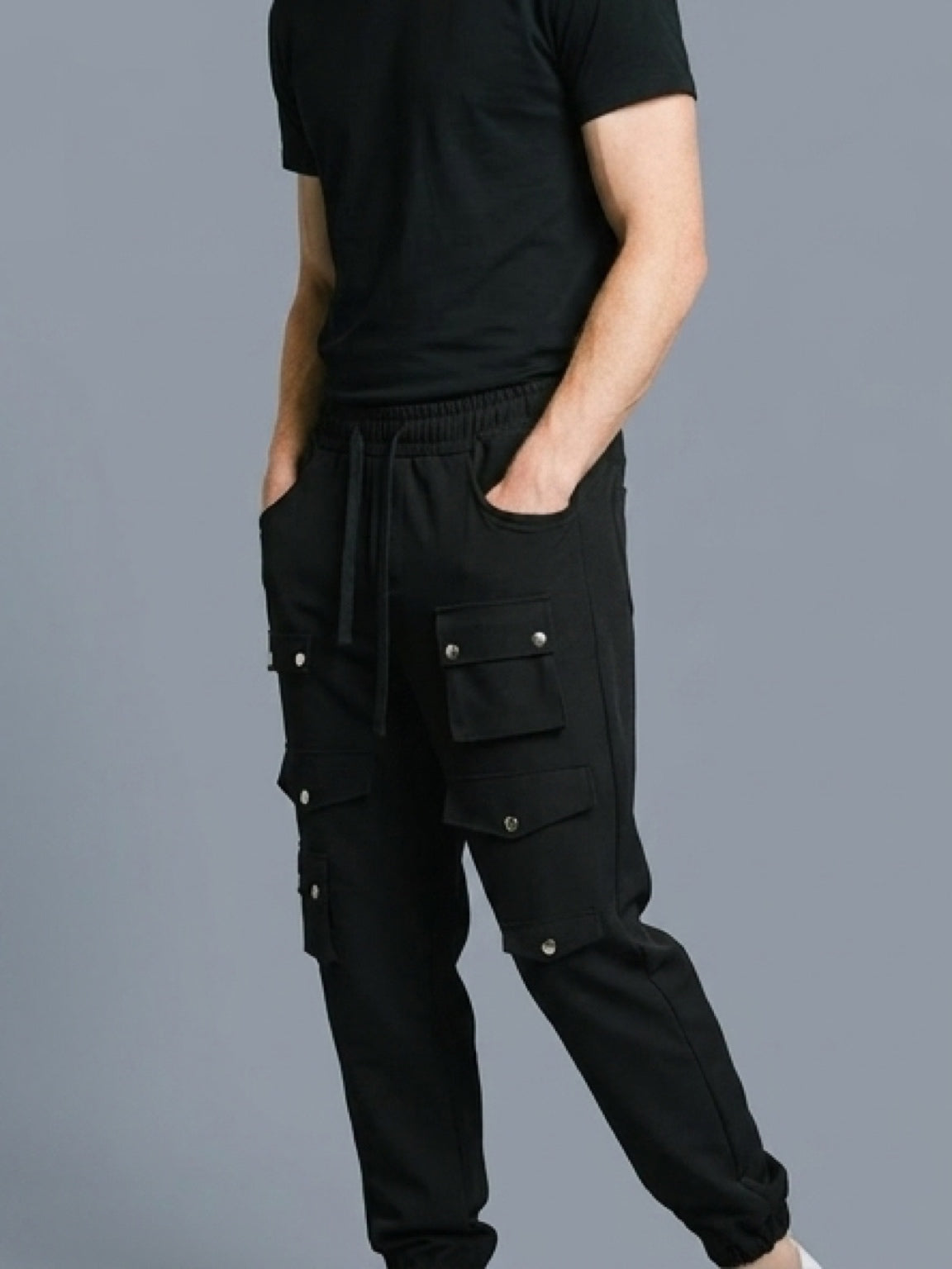 بنطلون كارغو رجالي أسود بجيوب متعددة – Cargo Jogger Pants Black