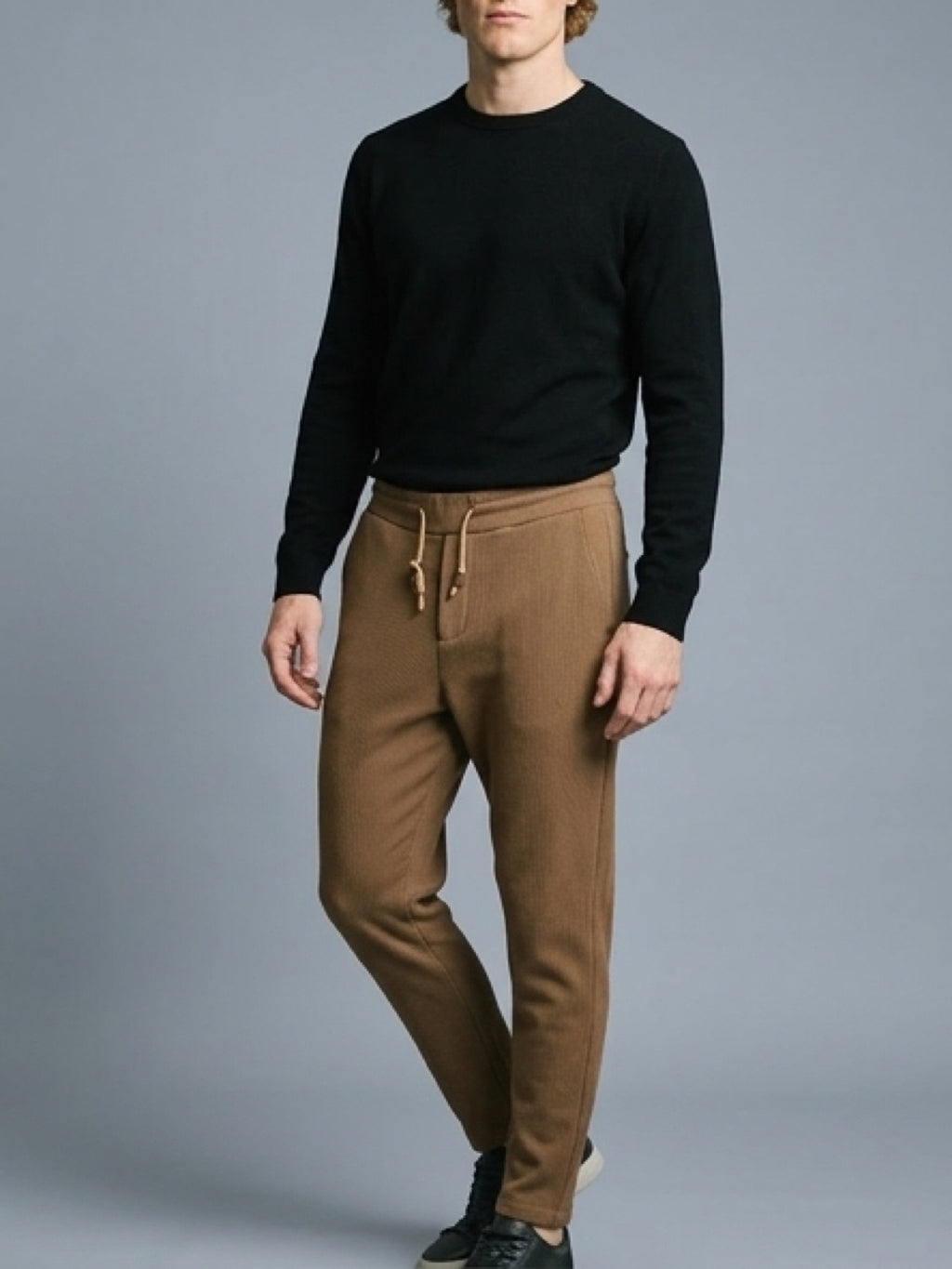 بنطلون رجالي كوردروي ناعم بني – قصة سليم بخصر مطاطي ورباط Adjustable Fine Corduroy Pants