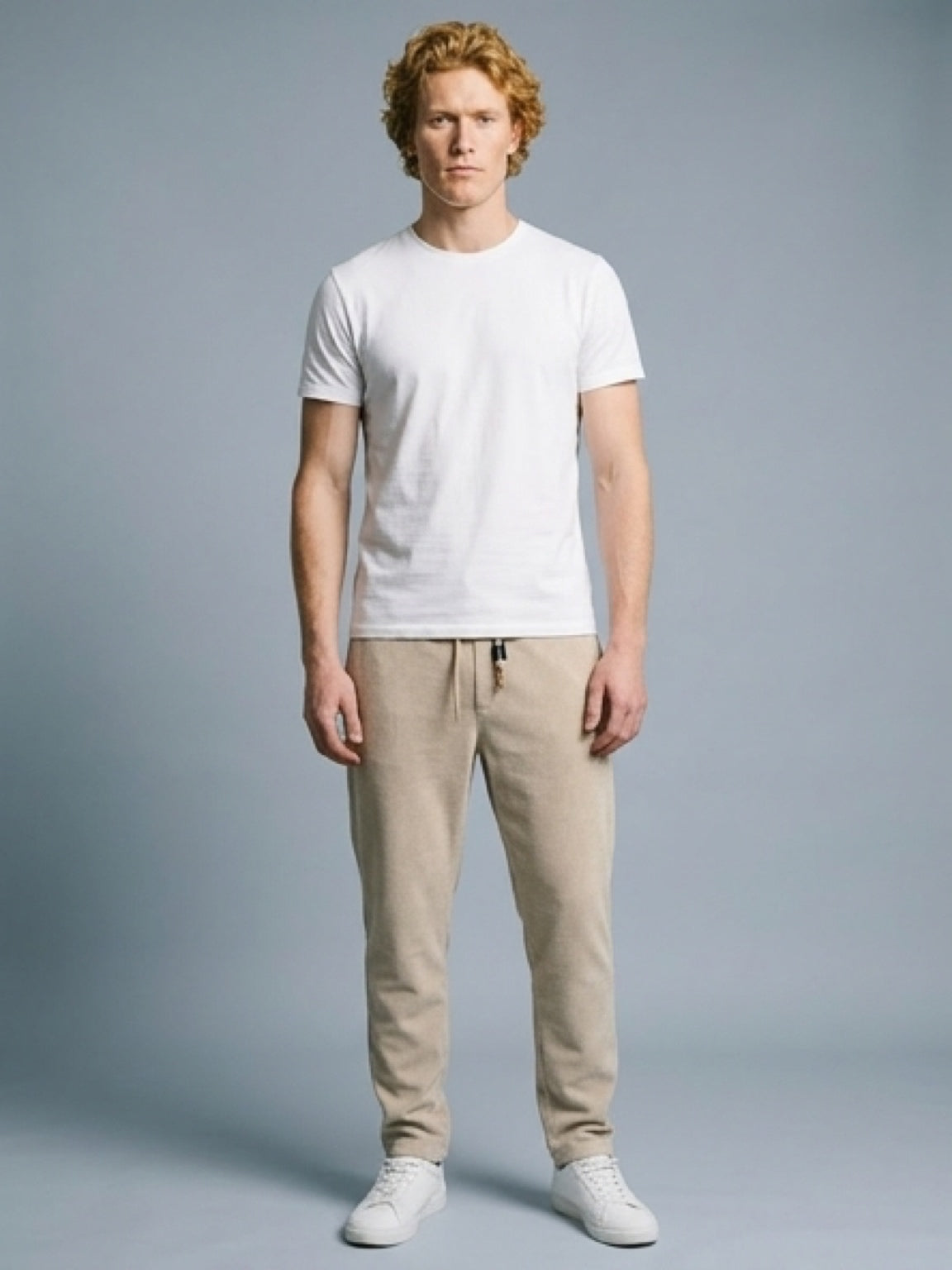 بنطلون رجالي كوردروي ناعم بيج – قصة مريحة بخصر مطاطي ورباط Adjustable Corduroy Pants
