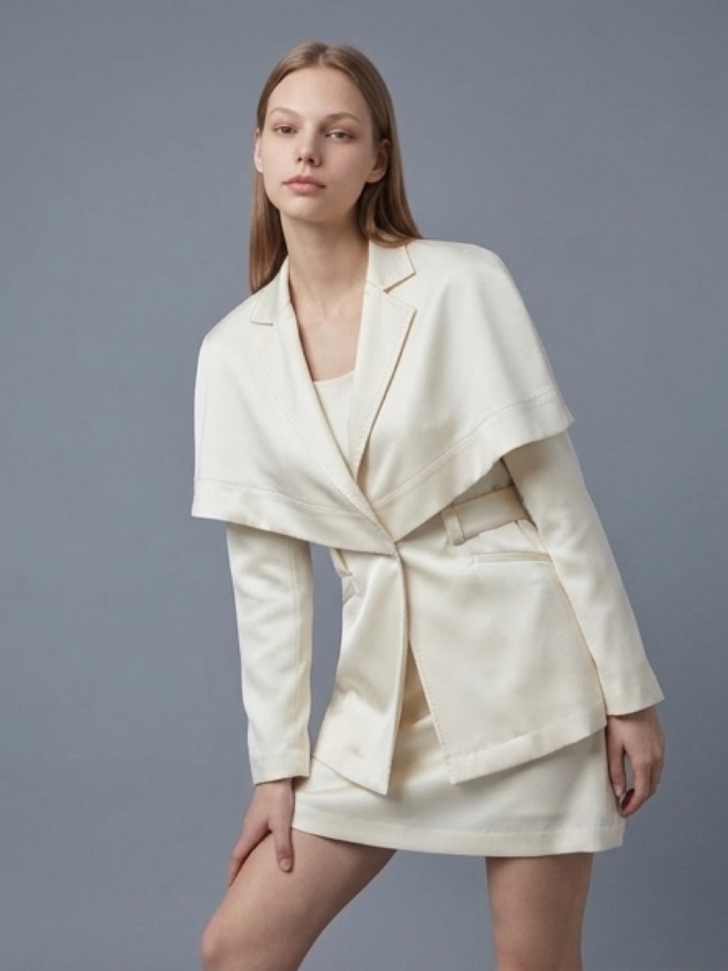Elegant Ivory Blazer & Mini Skirt Set – Structured Chic Look